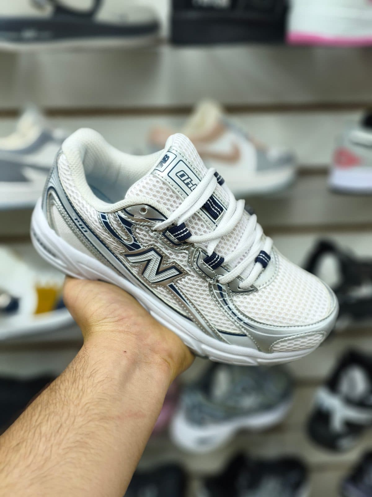 New balance 740