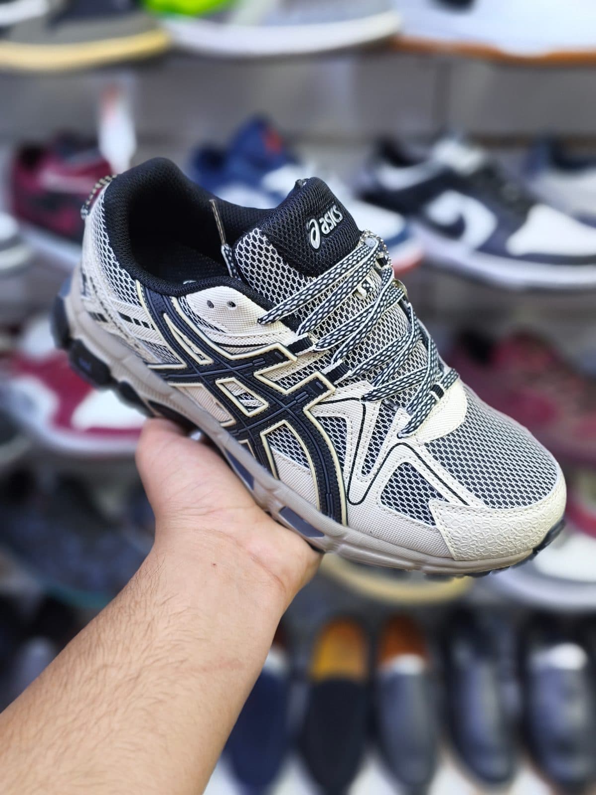 Asics 8