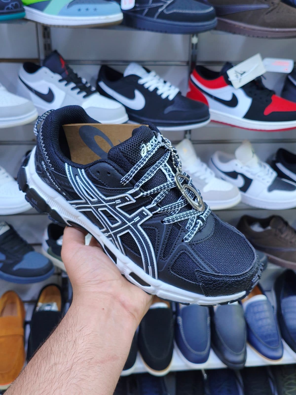 Asics 8