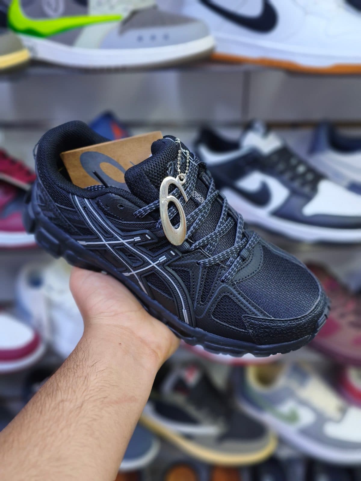 Asics 8