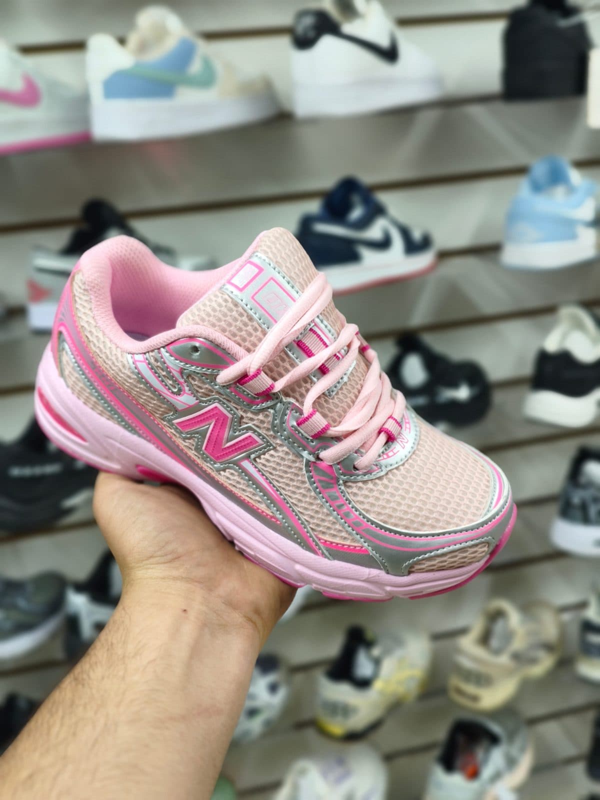 New balance 740