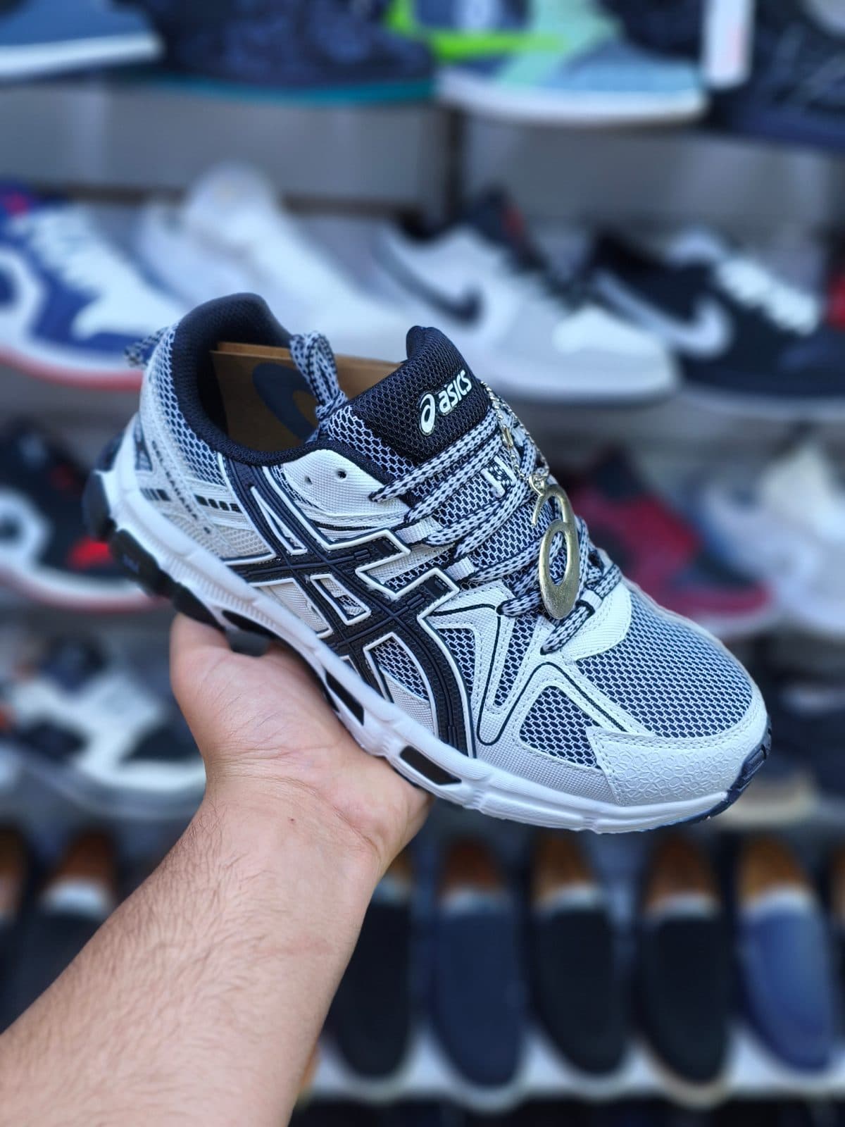 Asics 8