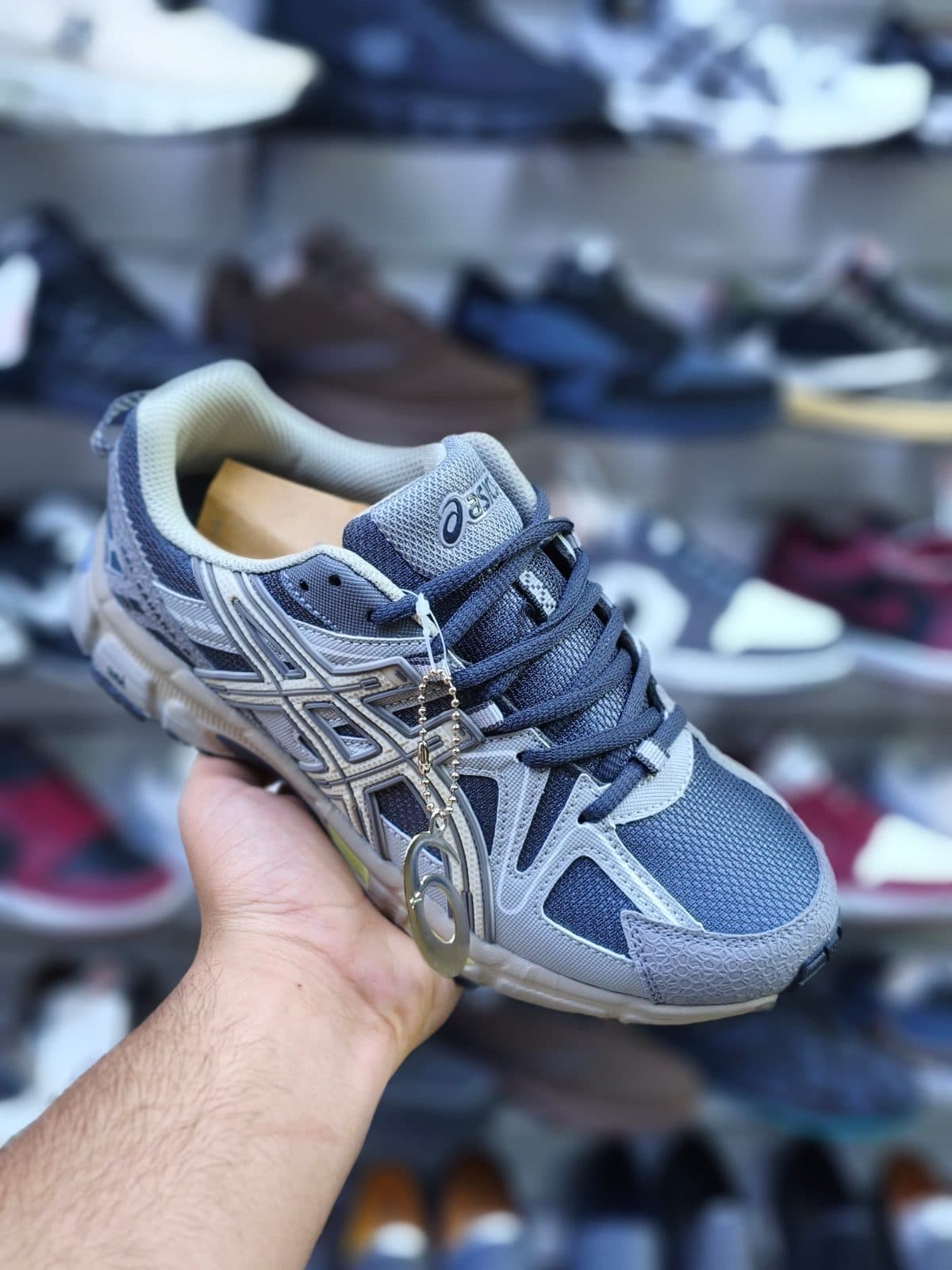 Asics 8